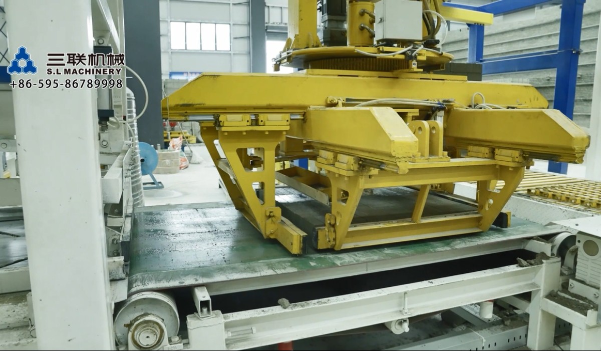 Block Machine Automatic Production Line of Construction Waste Recycling