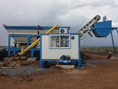 Planta mezcladora de suelo estabilizado YWCB300 en Kenia